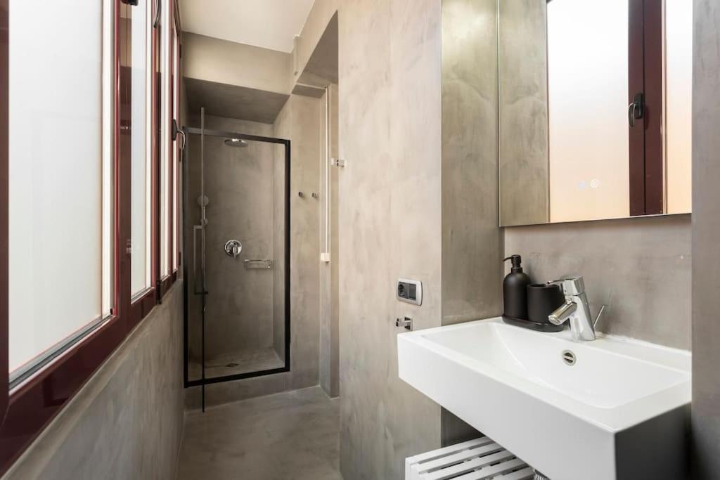 New Charming & Cozy Gem Central Location Apartamento Barcelona